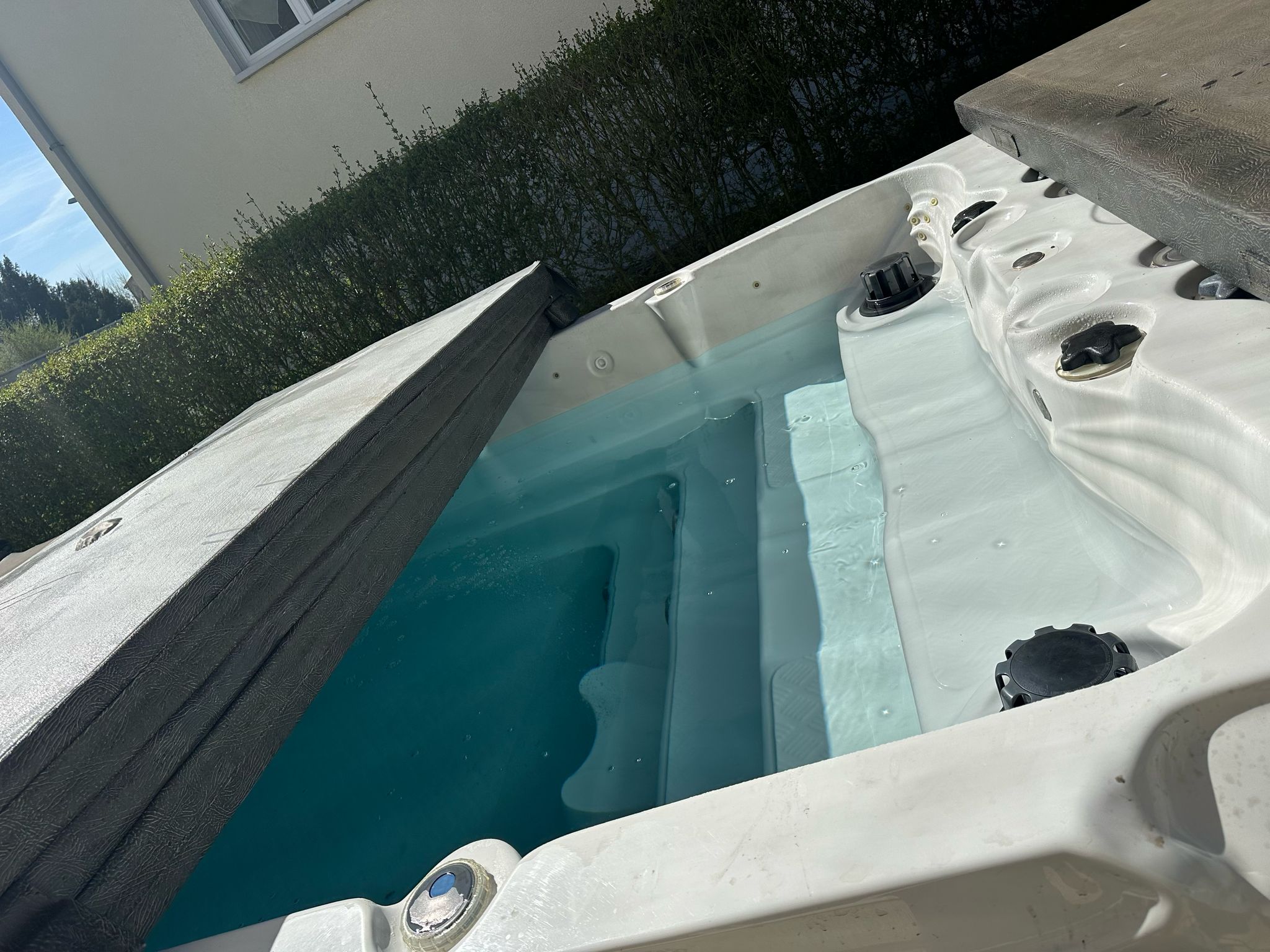 GRATIS abzugeben: Swim Spa Phoenix (ca. 8 Jahre alt)